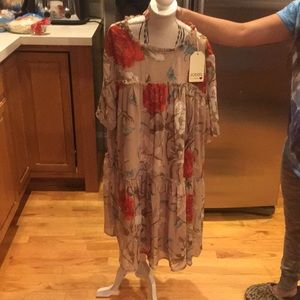 Women’s new with tags Jodifl dress never worn med